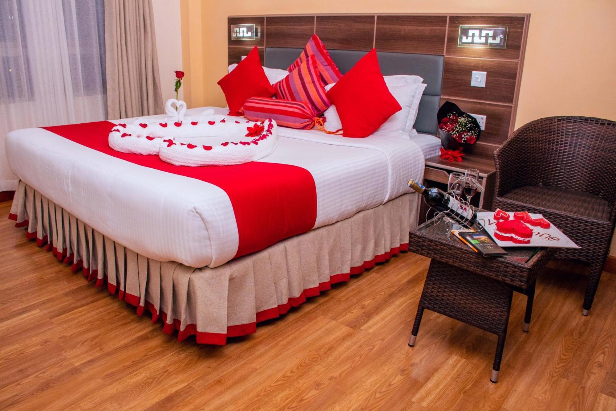 Buraha Zenoni Hotel And Resort Nakuru Exteriör bild