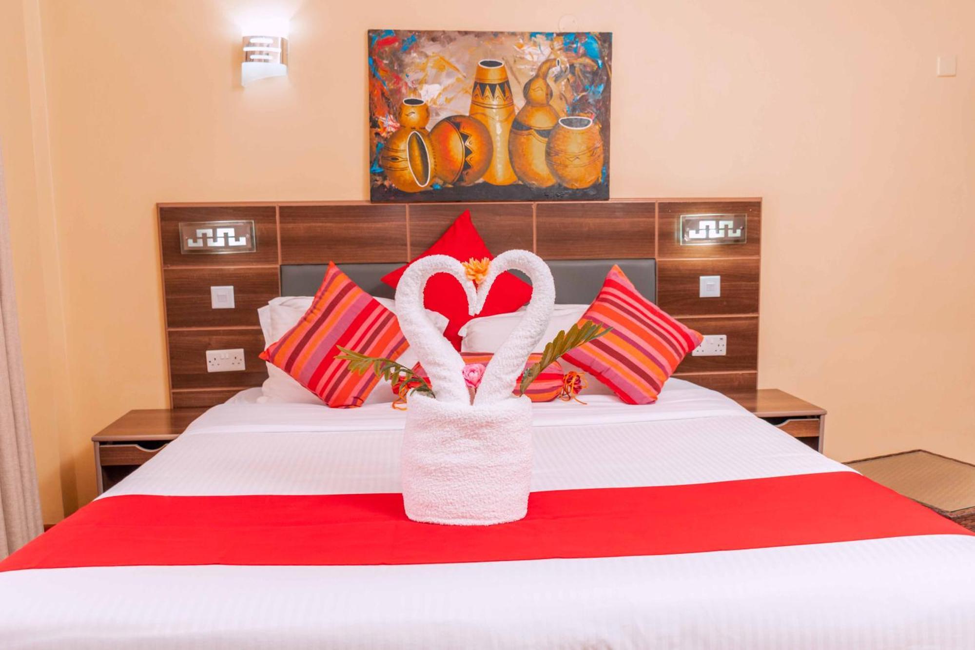 Buraha Zenoni Hotel And Resort Nakuru Exteriör bild